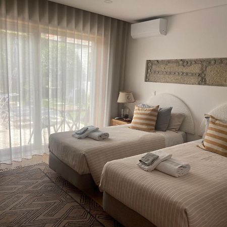 On The Way - Mindelo Beach/Guest House Екстер'єр фото